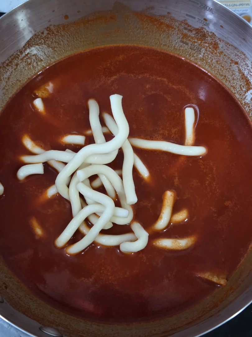 22b8550e7e0b4d23b7ba2ed3a069679d_1765436