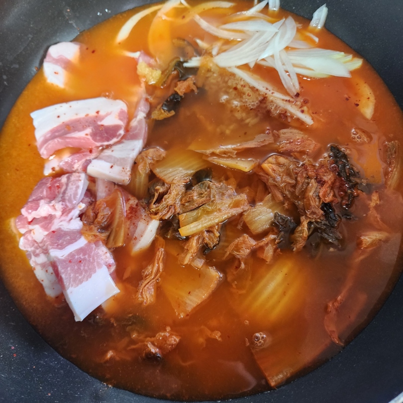 a033b56da69525c294f60c528098019b_1765523140_0362.jpg a033b56da69525c294f60c528098019b_1765523