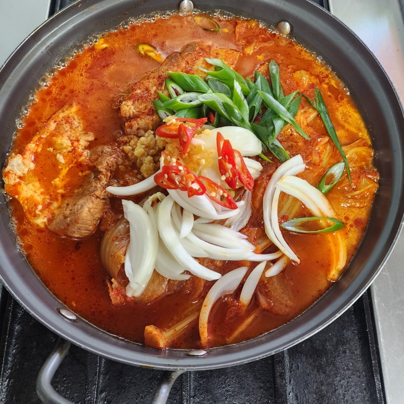 081e80caf97379f6cae54ca854879d11_1768800161_7414.jpg 081e80caf97379f6cae54ca854879d11_1768800